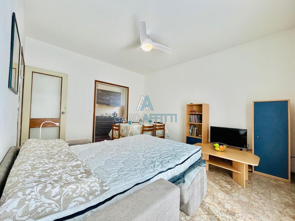 Ares Apartment - Vicino Al Lago Di Garda E Alla Stazione Treno Desenzano del Garda Extérieur photo