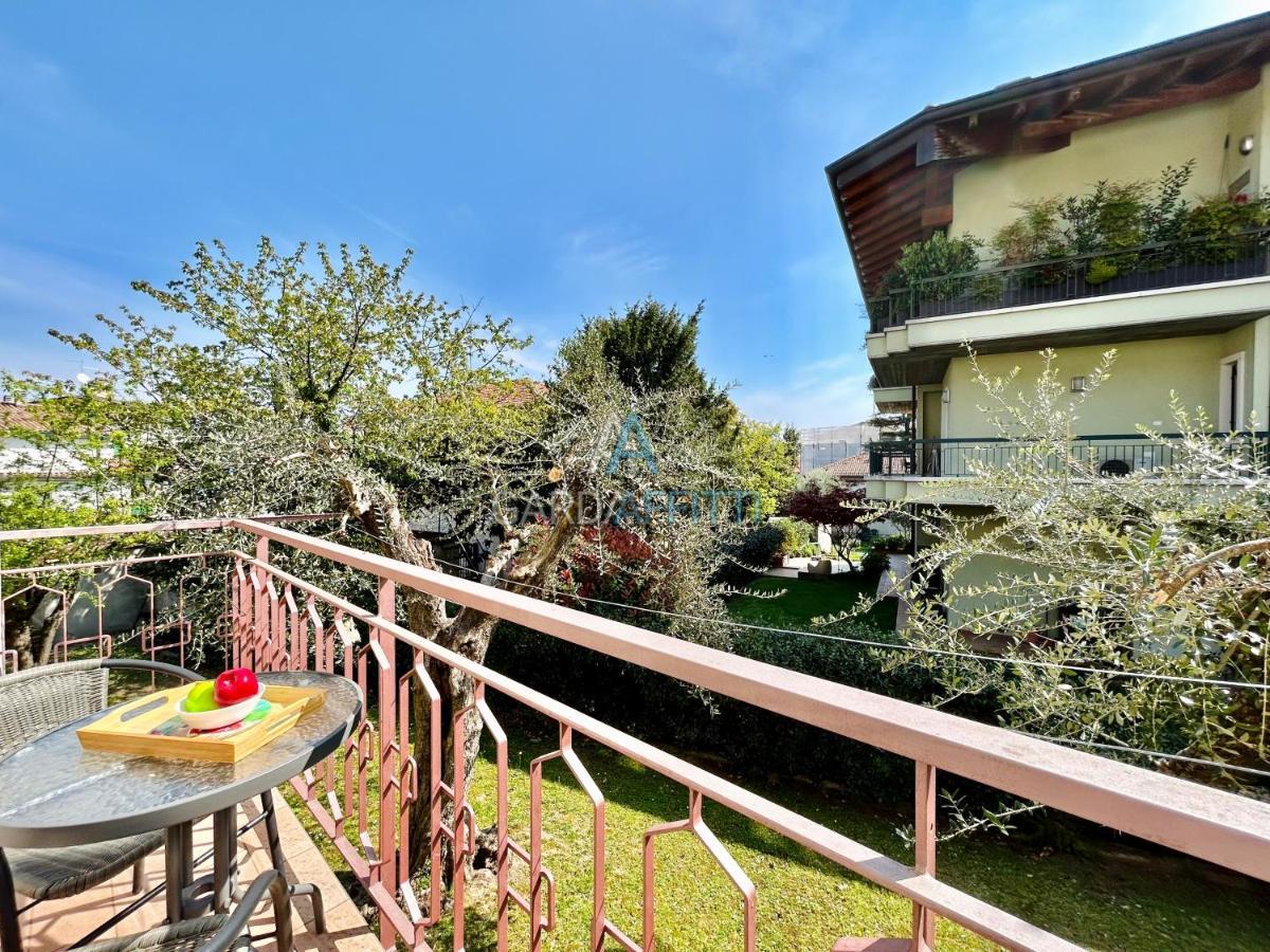 Ares Apartment - Vicino Al Lago Di Garda E Alla Stazione Treno Desenzano del Garda Extérieur photo